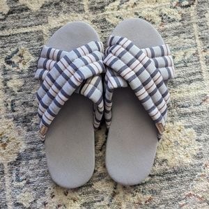 Feelgoodz Woven Slippers